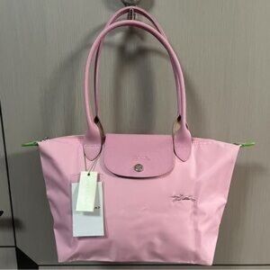 Brand new pink Longchamp women's medium tote bag